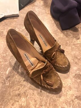 Manolo Blahnik Olive Suede Tassel Heels